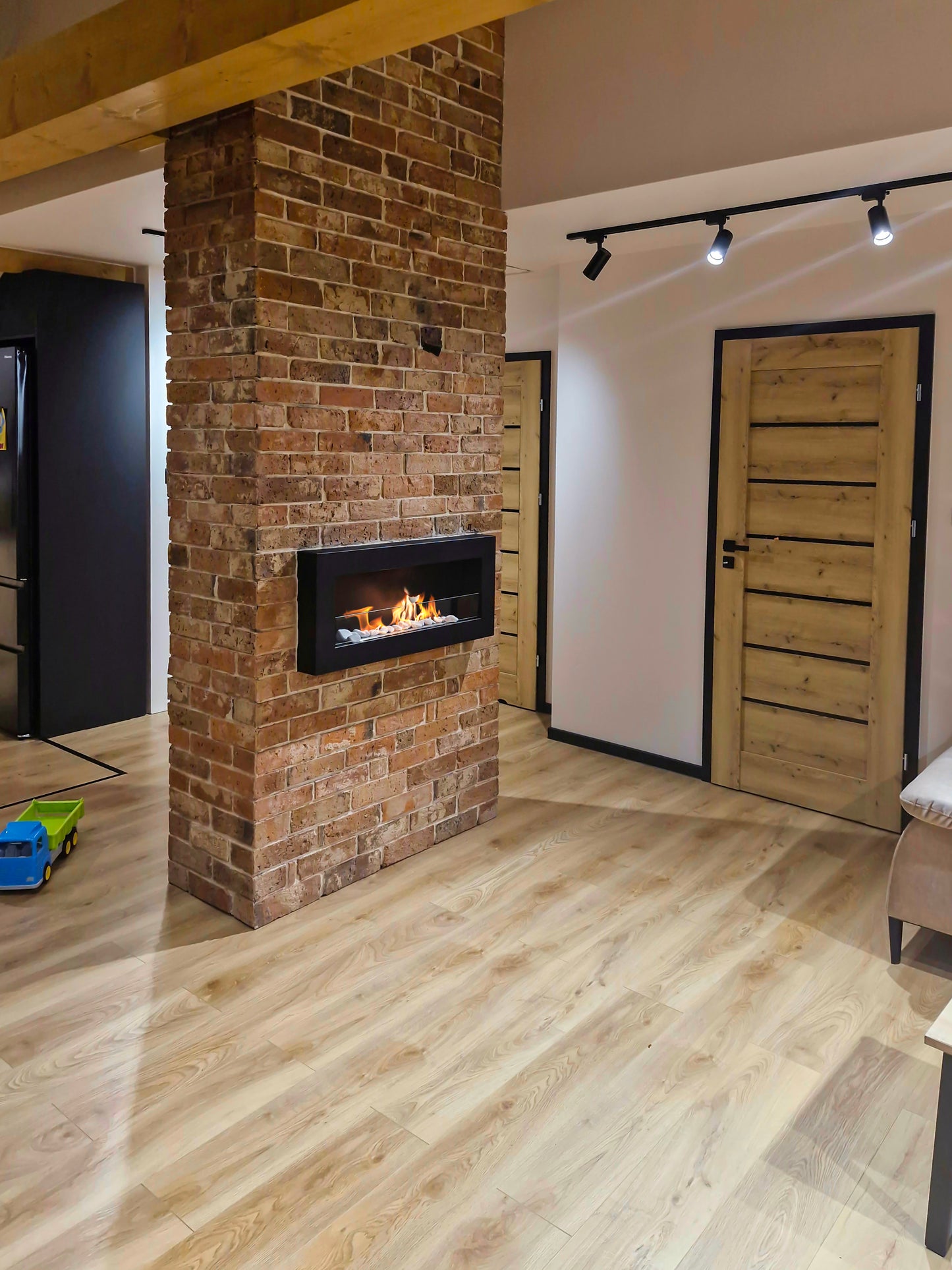 Wandbiokamin 900x400 BOX (mit Glas)