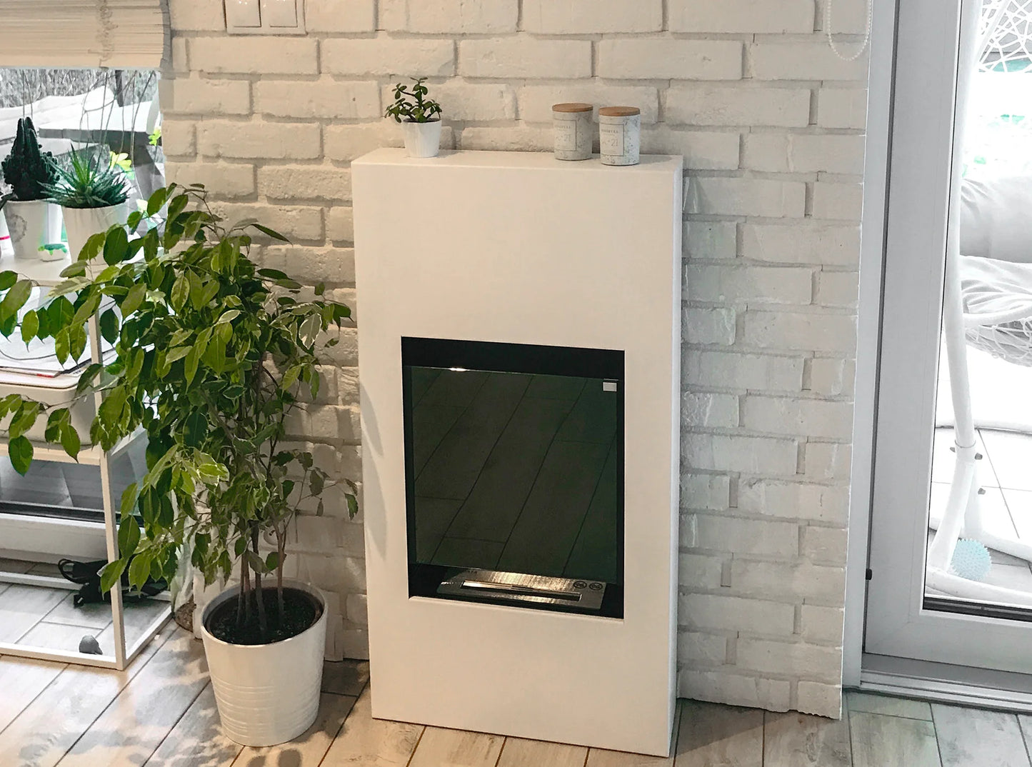 Portal-Biokamin Modern